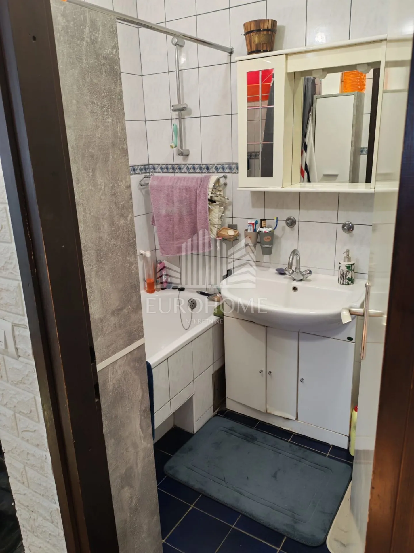 sesvete – 3-sobni stan 55 m² - slika 12