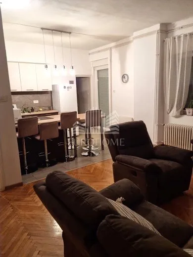 pantovčak,1860€/m2 , duplex kuća od 322 m2 - slika 4