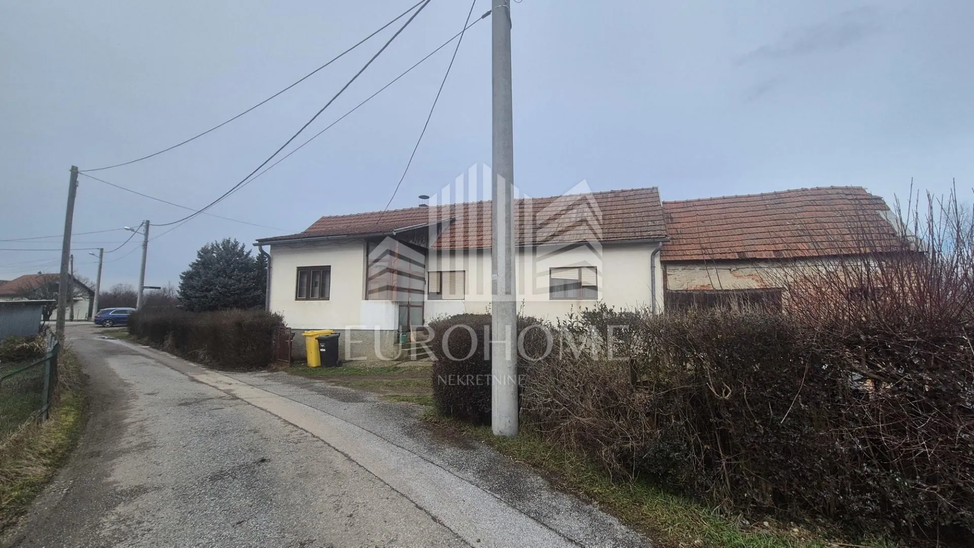 Kuća: Zagreb (Peščenica)STRUGE, 114.00 m2