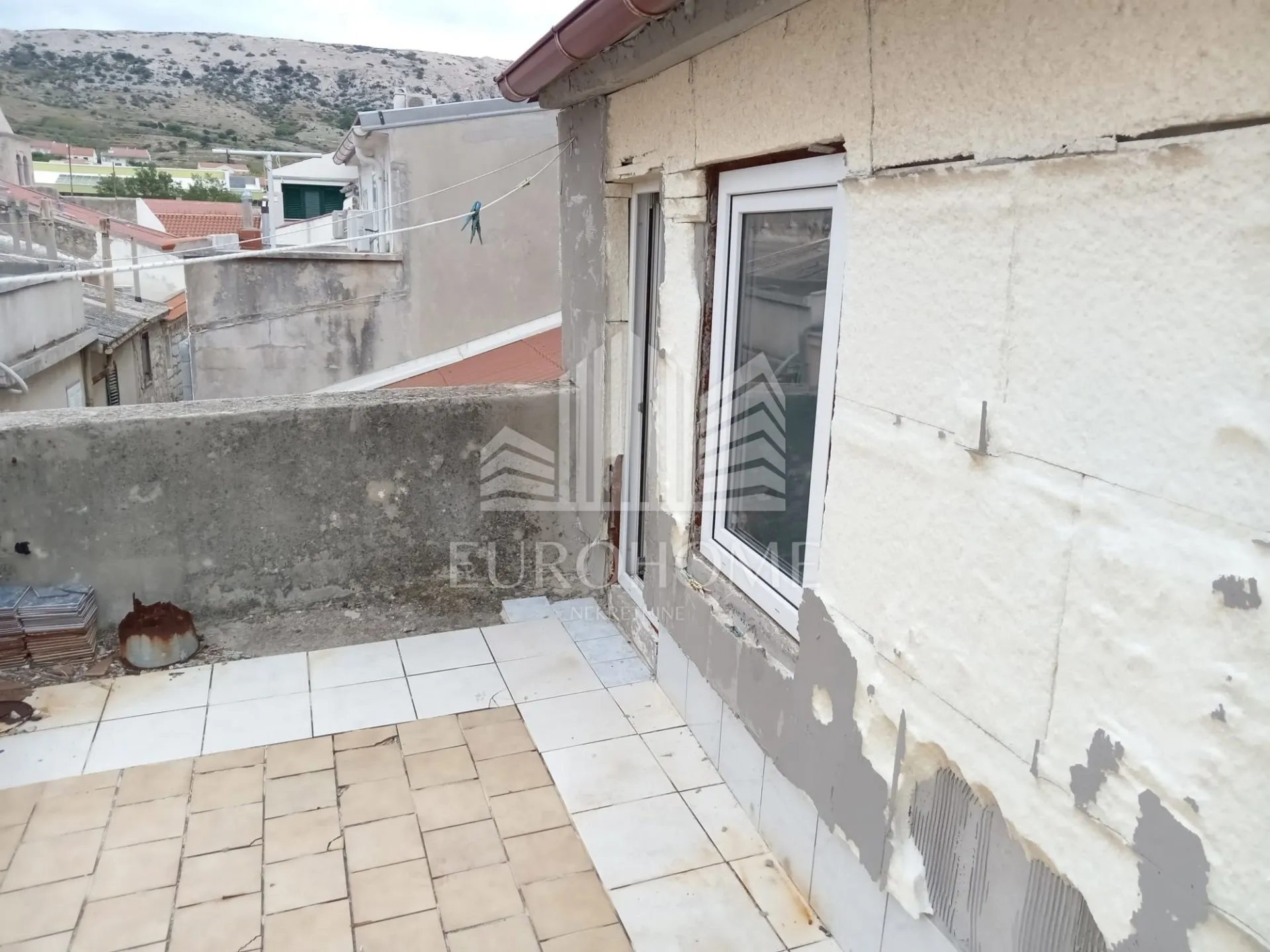 3- sobna kuća u centru, odlična lokacija - pag - slika 13