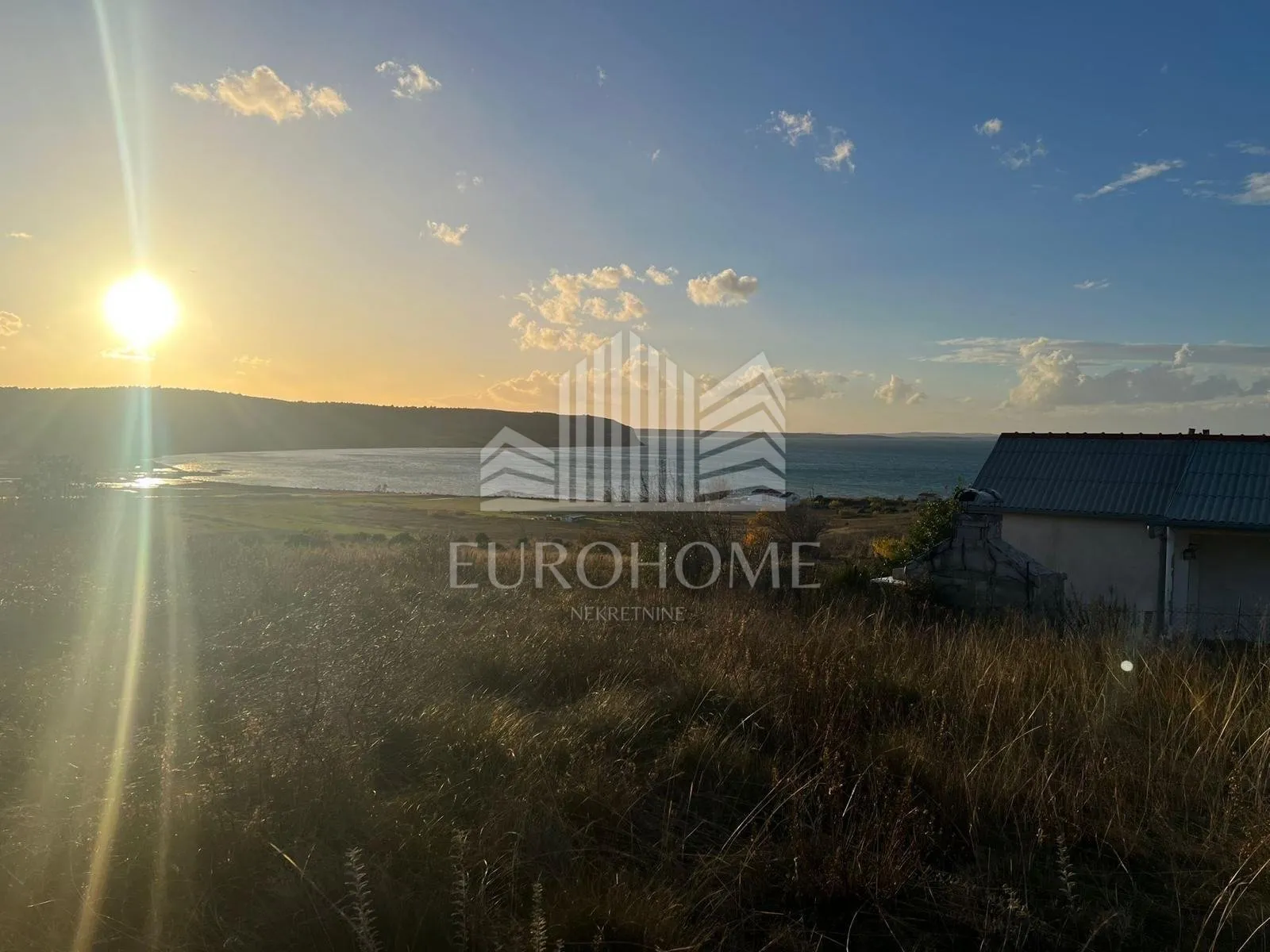 RTINA- RAŽANAC- Investicijska prilika, Građevinsko 1.847,00m2 - Rtina, Ražanac
