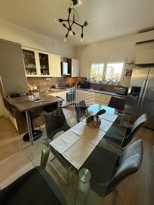 kneza trpimira – 76 m² u srcu zagreba - trosoban stan - slika 13