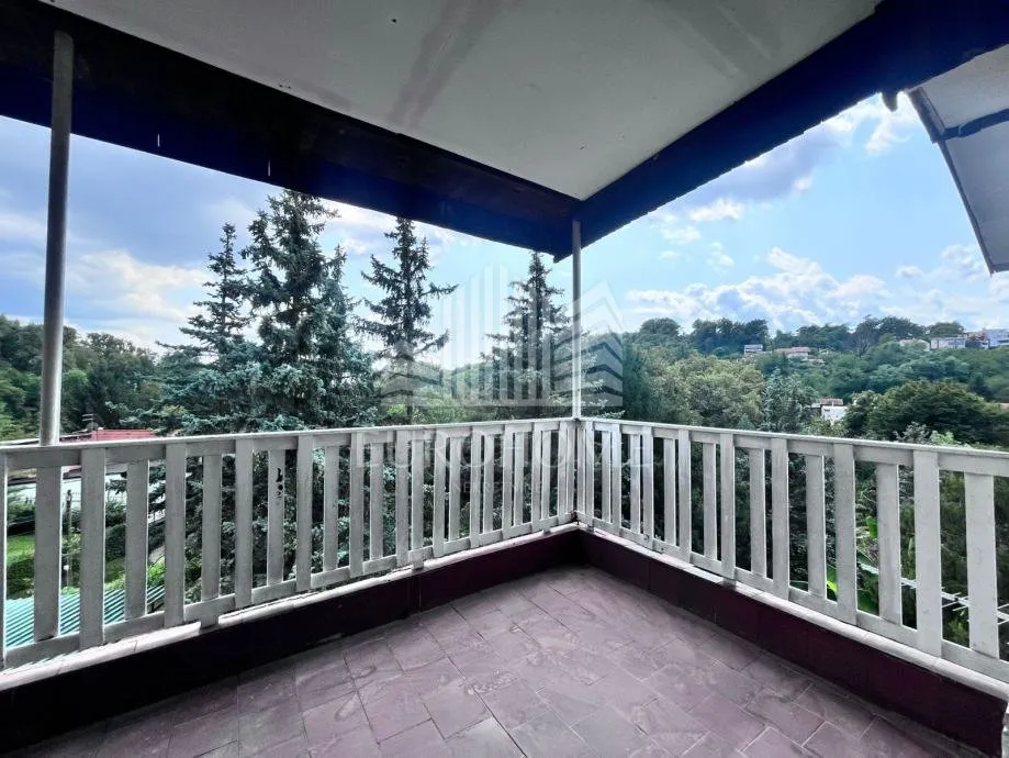 prostran stan 174m2, 1437€/m2 - fraterščica - za adaptaciju - slika 11
