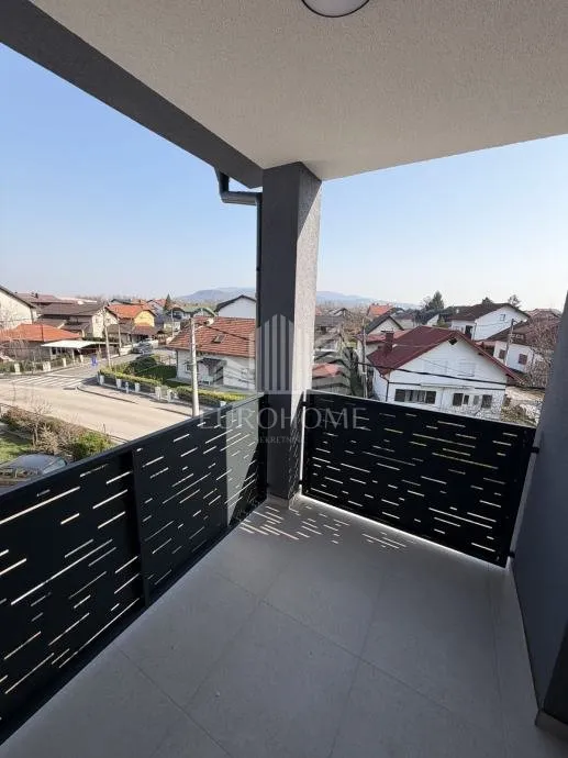 3-soban stan 90 m², lođa, 2 kupaonice, 2pm - slika 5
