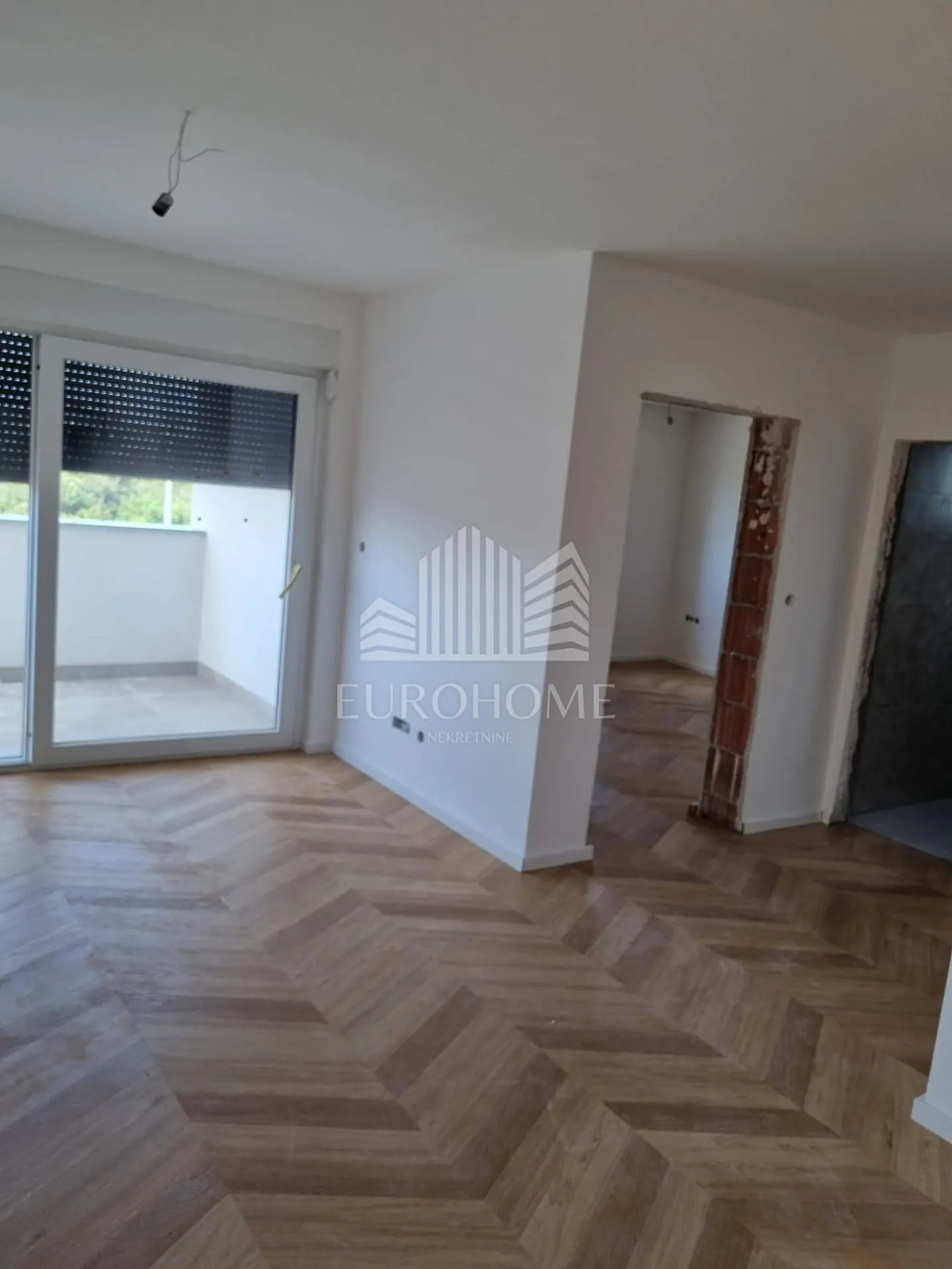 mandre-pag,4s stan,prizemlje s bazenom,200m od mora - slika 4