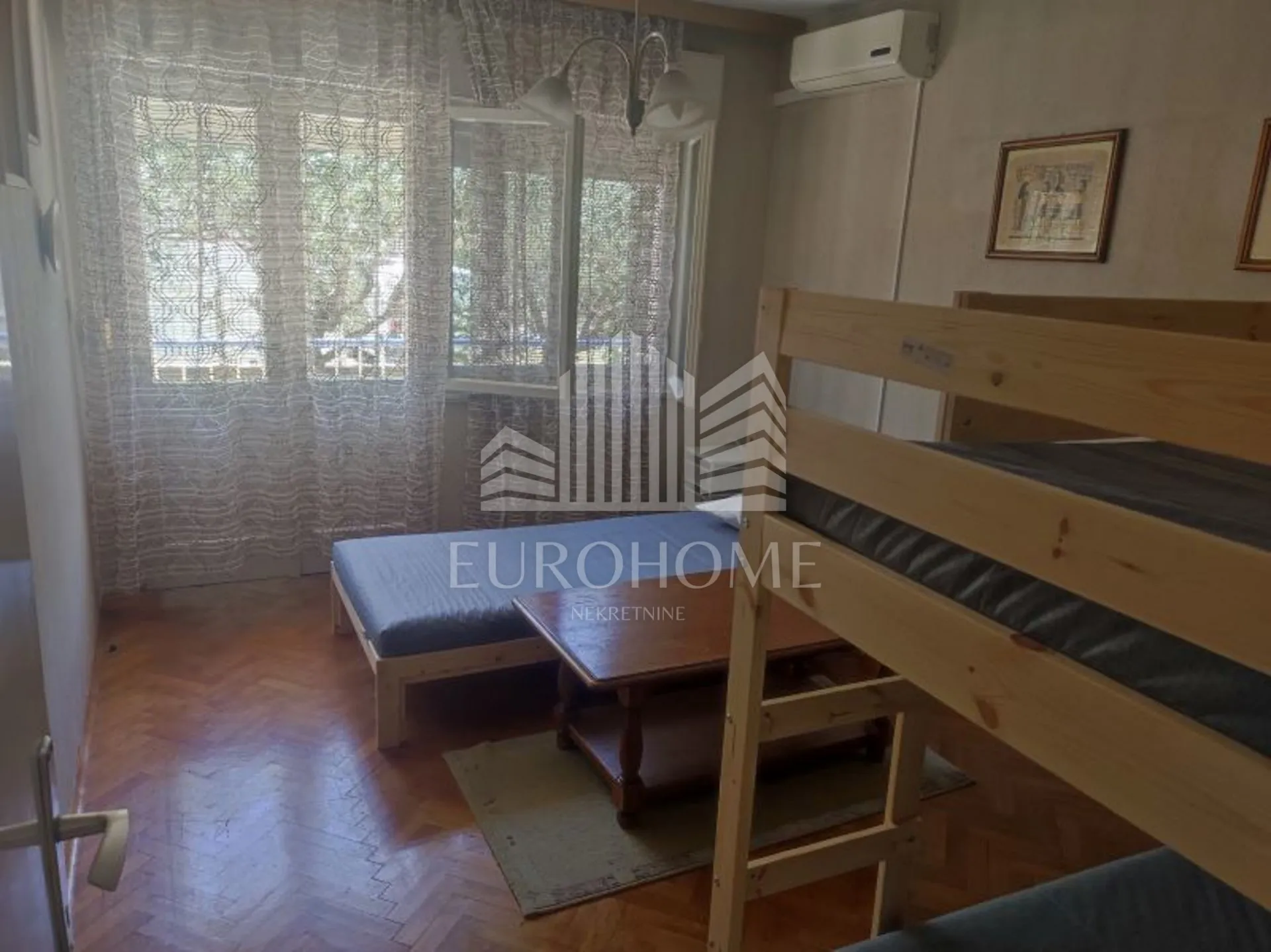 kuća kaštela (kaštel lukšić), 240m2, 7-sobna najam za radnike - slika 15