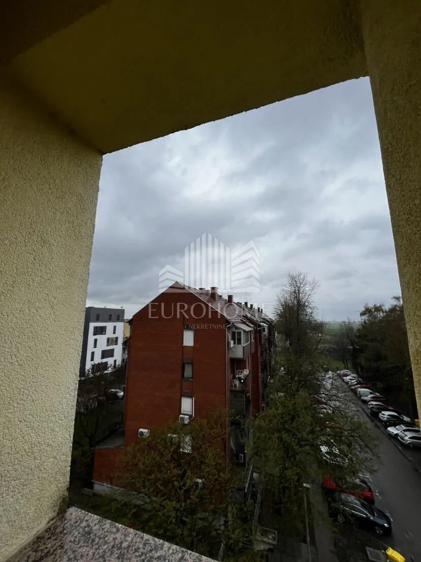 retfala, namješten trosoban stan, lift, garaža, 125m2 - slika 28