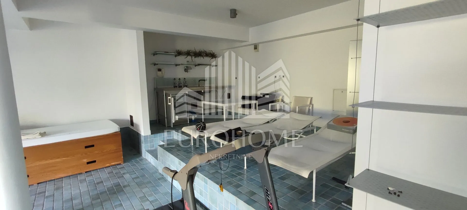 pantovčak, vila sa bazenom, 430m2 - slika 22