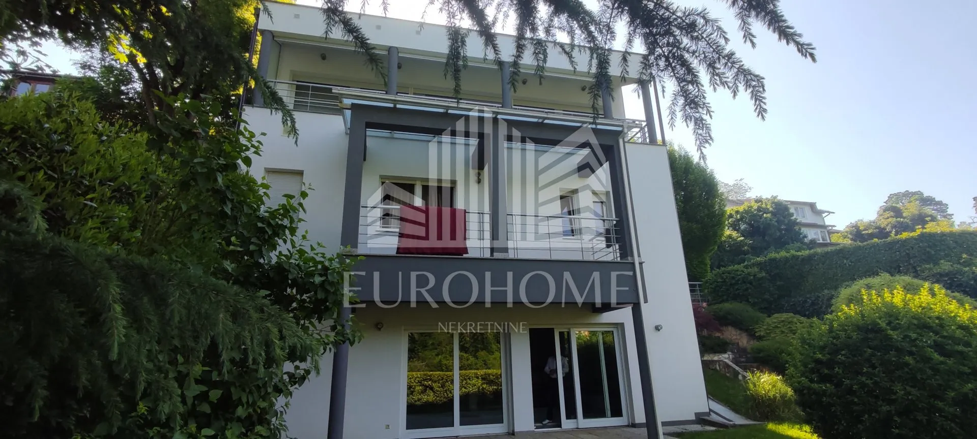 pantovčak, vila sa bazenom, 430m2 - slika 3