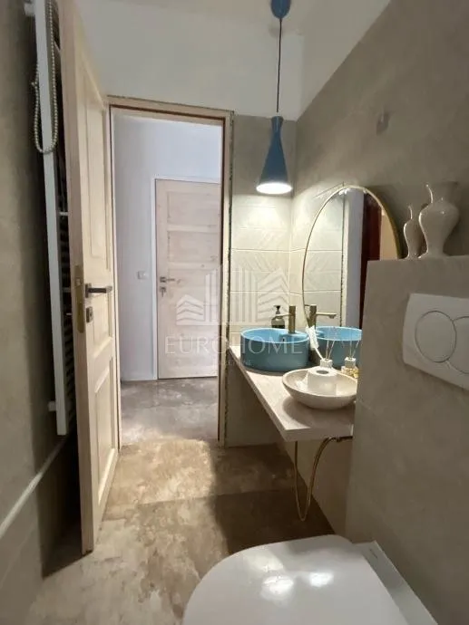 poluotok, stan u centru za dugoročan najam, 40m2 - slika 3