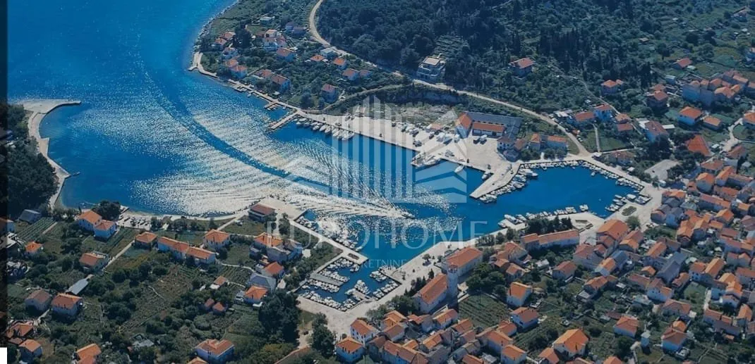 prilika!!veli iž, novouređena kamena kuća u konzervatorski zaštićenim dvorima - slika 18