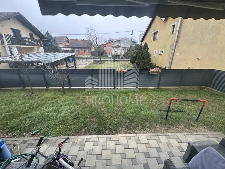 trosoban stan s privatnim vrtom i parkirnim mjestom – dugave - slika 14