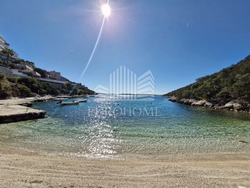 marina, vinišće, projekt za 3 moderne ville s bazenima i pogledom na more - slika 5