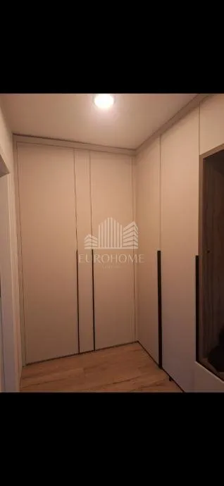 moderno namješten stan sa odvojenom spavaćom sobom - trnje, savica - - slika 5