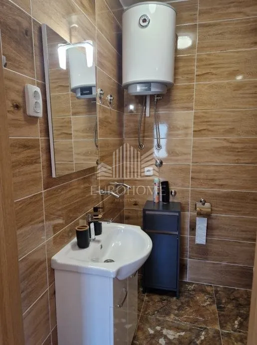 kuća s 4 ekskluzivna apartmana – investicija 1.828 €/m2 - slika 10