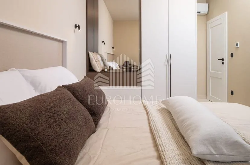 zadar, nin, villa prvi red do mora, 320m2 - slika 8