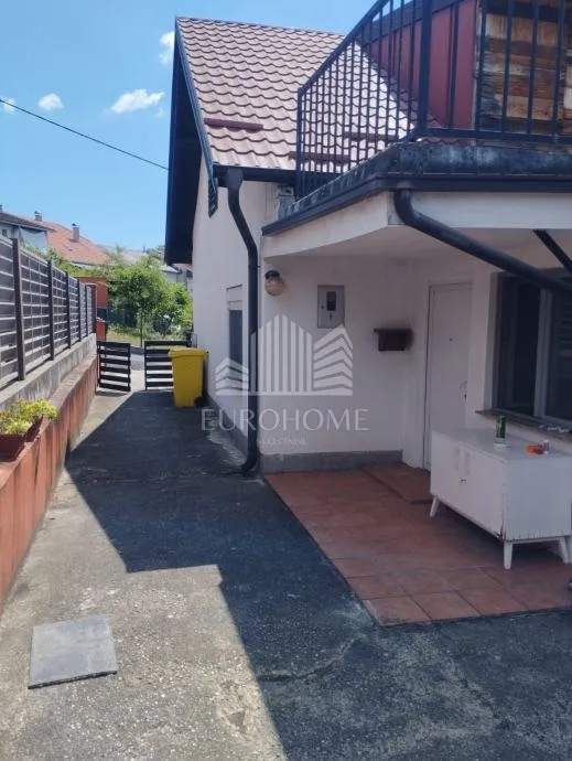 kuća 120m2+3 parkirna mjesta, maksimir - slika 12