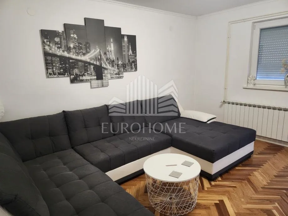 prilika!! namještena kuća sesvete, 1640€/m2 - slika 6