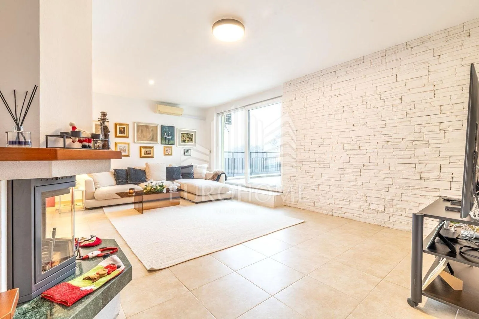 ekskluzivan dvoetažni penthouse 215 m2 srebrnjak - slika 3
