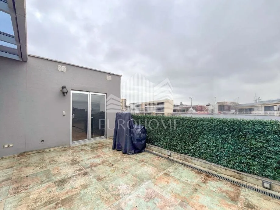penthouse, vrbani, prvi red uz jezero, četverosoban + garaža - slika 17