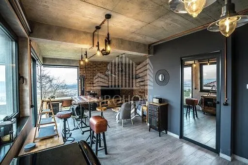 oaza mira uz šumu: dizajnerska kuća s vrhunskim uređenjem,42.60 m² - slika 8