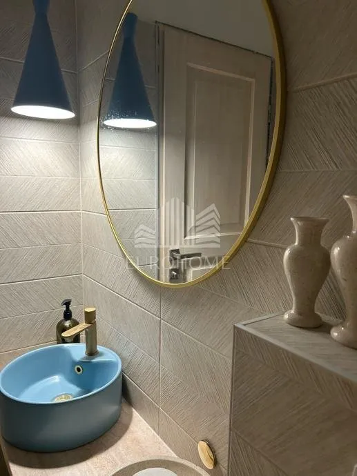 poluotok, stan u centru za dugoročan najam, 40m2 - slika 9