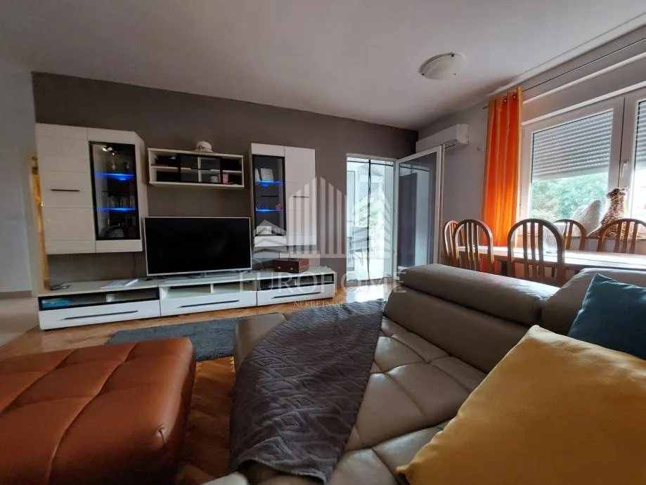 renovirani 2s stan, 50 m2, njivice-krk - slika 2