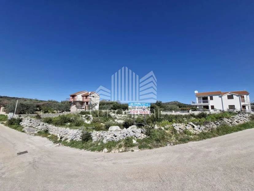 marina, vinišće, projekt za 3 moderne ville s bazenima i pogledom na more - slika 11