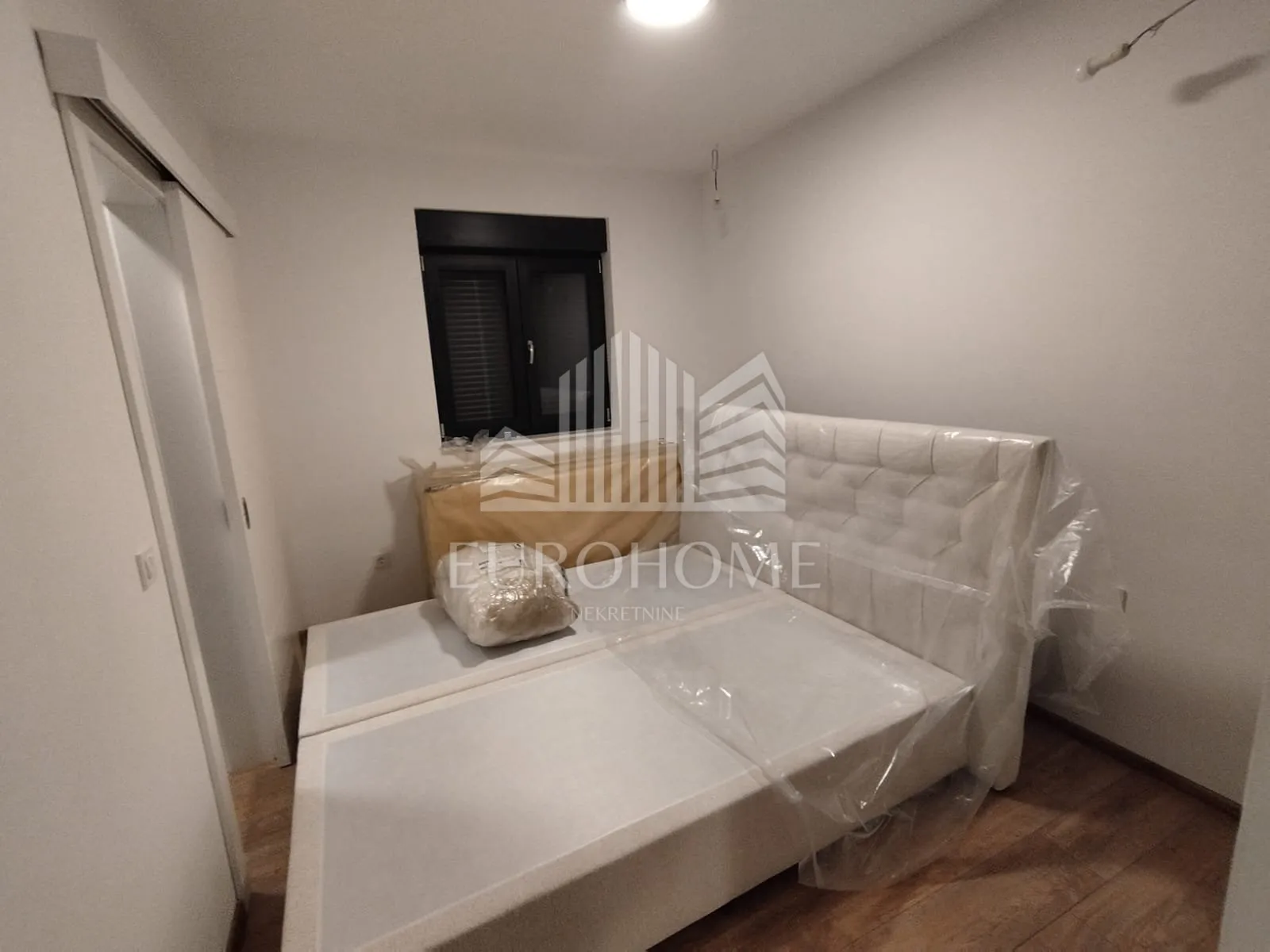 zaton, prekrasna kuća s bazenom (115 m2) + prostrana okućnica (250 m2) - slika 3