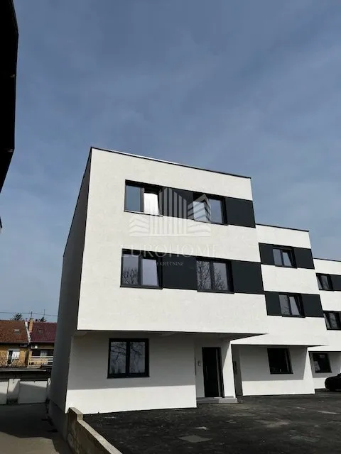 osijek, novogradnja, uske njive, 2800€ - slika 33