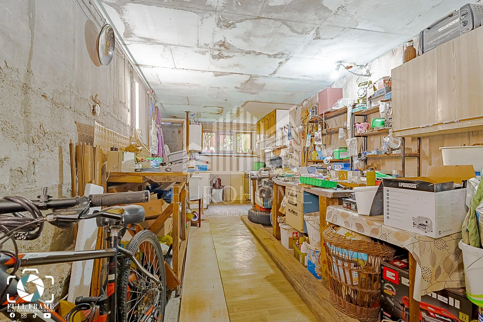 kuća na tri etaže 250m2, ravnice - slika 19
