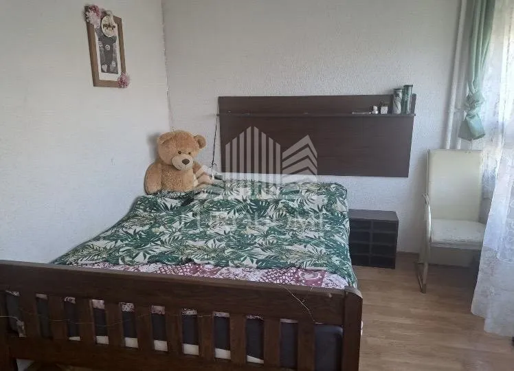 stan, špansko, 63.00 m2 + loggia - slika 9