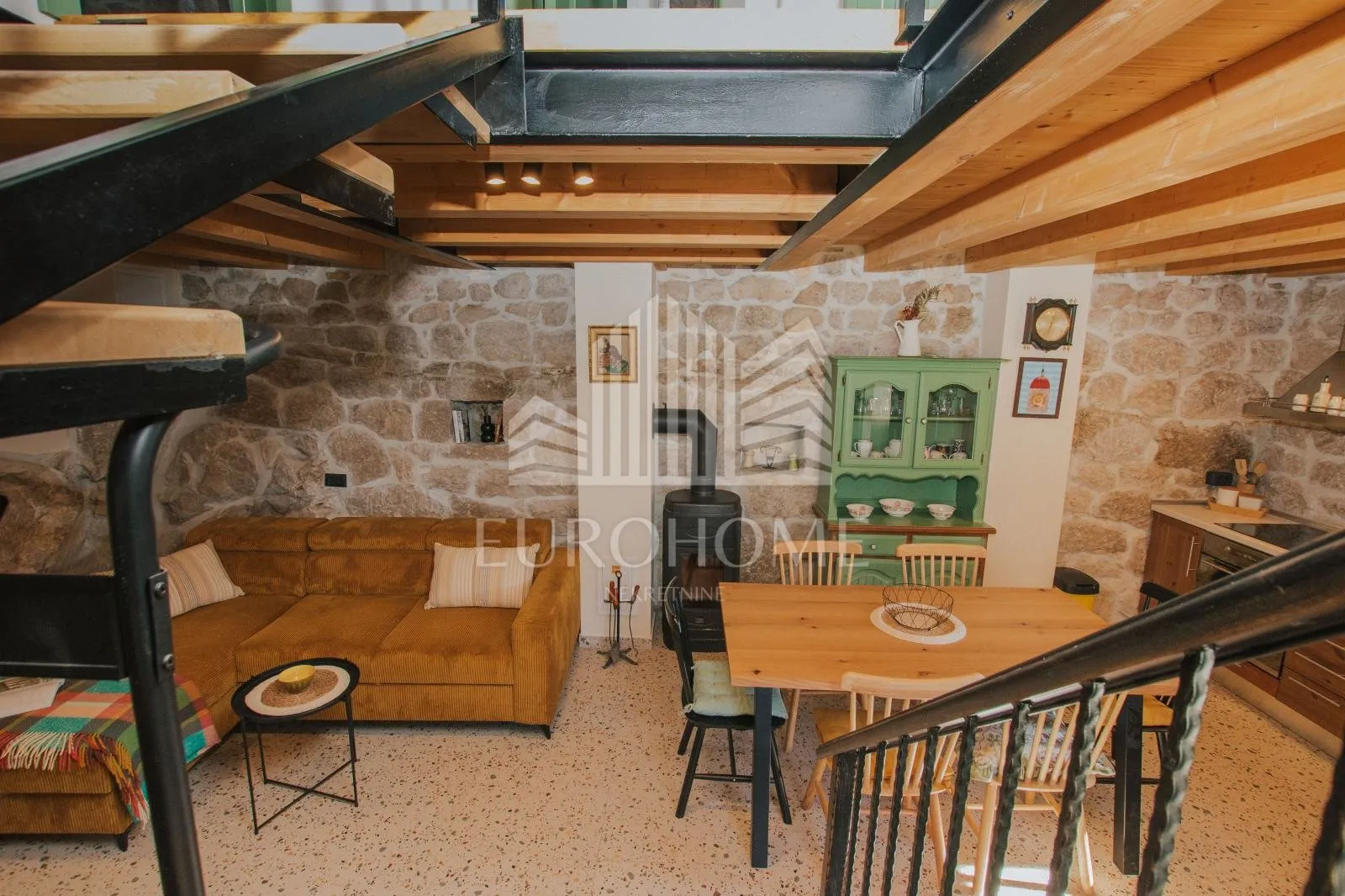trogir, plano, autohtona dalmatinska kuća za najam, 70m2 - slika 21