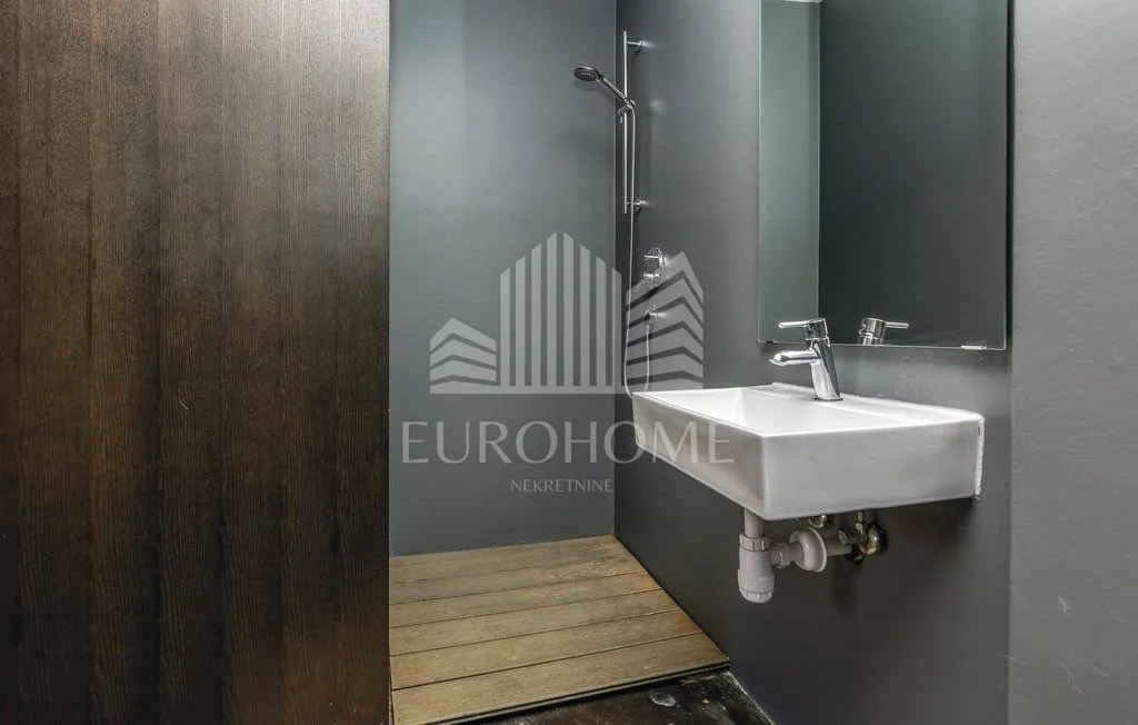 zadar-poluotok vrhunska nekretnina 160m2 - slika 17