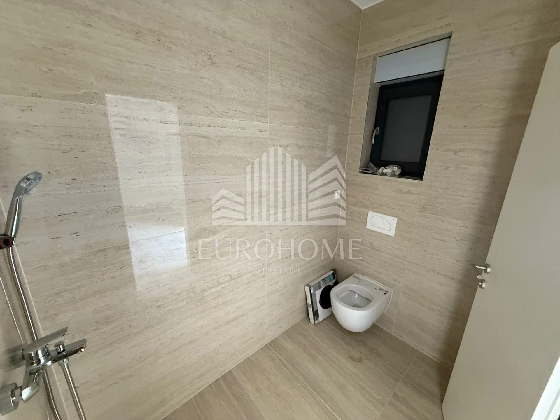 zaton, prekrasna kuća s bazenom (115 m2) + prostrana okućnica (250 m2) - slika 15