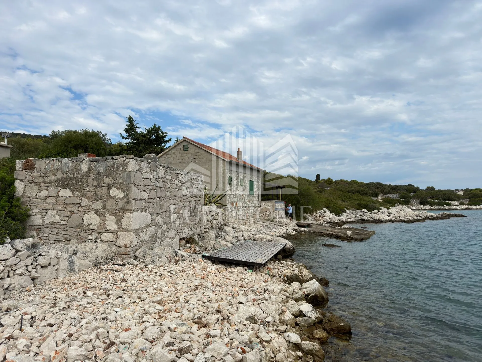 autentična dalmatinska kuća od 66 m2 na otoku žutu – mir, priroda i šarm kornata - slika 7