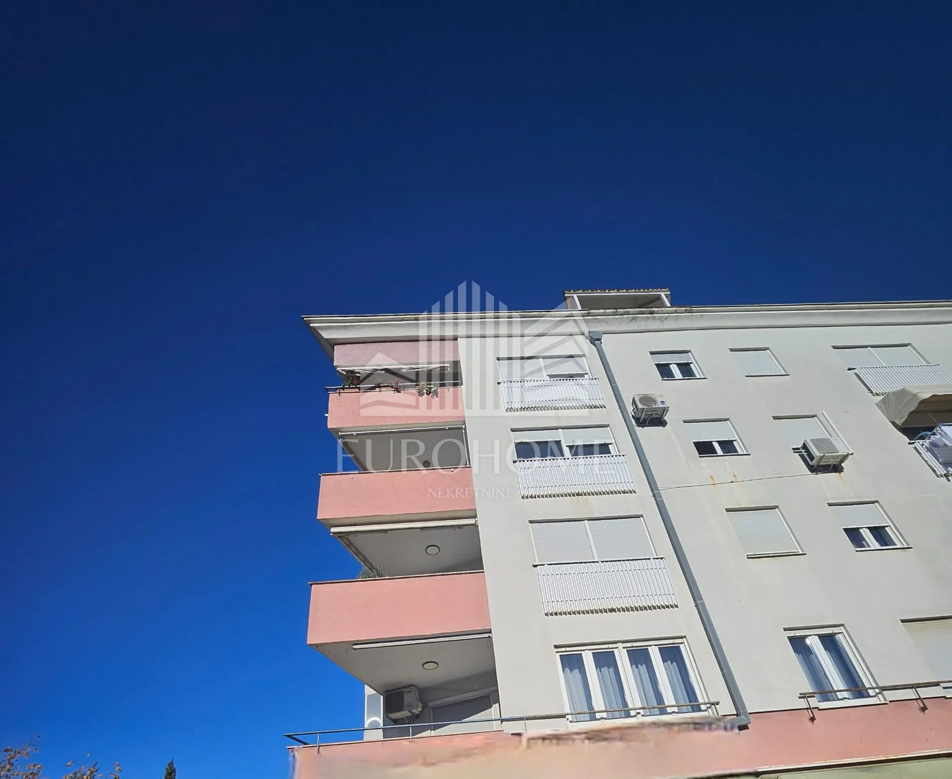 prilika! trosoban stan +pm, 300 metara od plaže kolovare,78m2, - slika 22