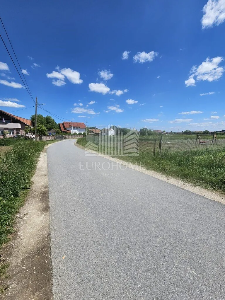 prodaje se zemljište 4061m2,obrezina,velika gorica - slika 4