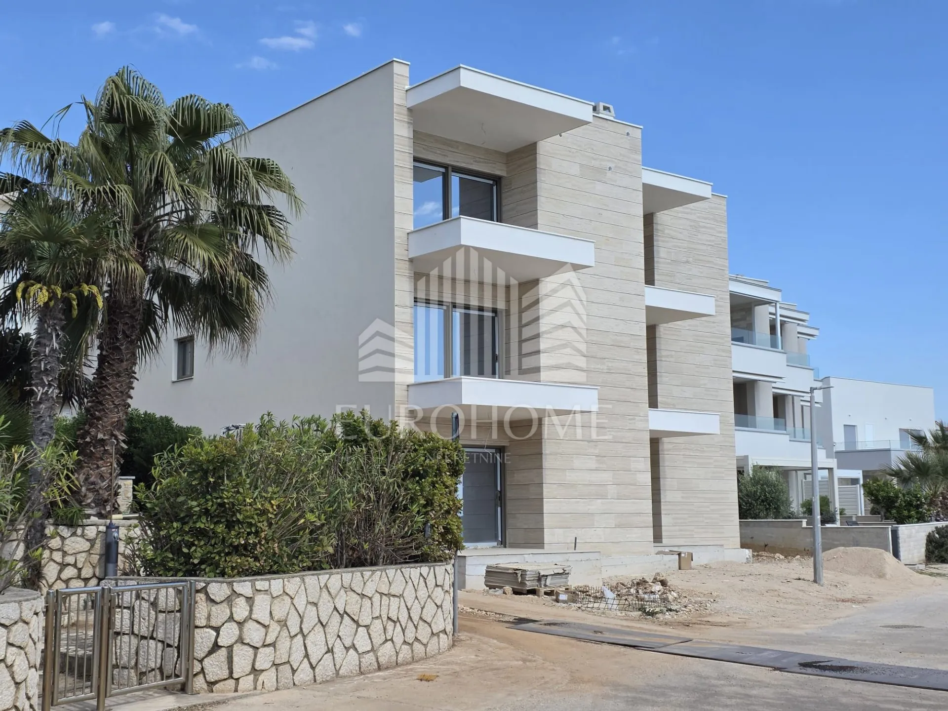 mandre | 48,84 m² | 2-sobni stan | prvi red do mora - slika 8