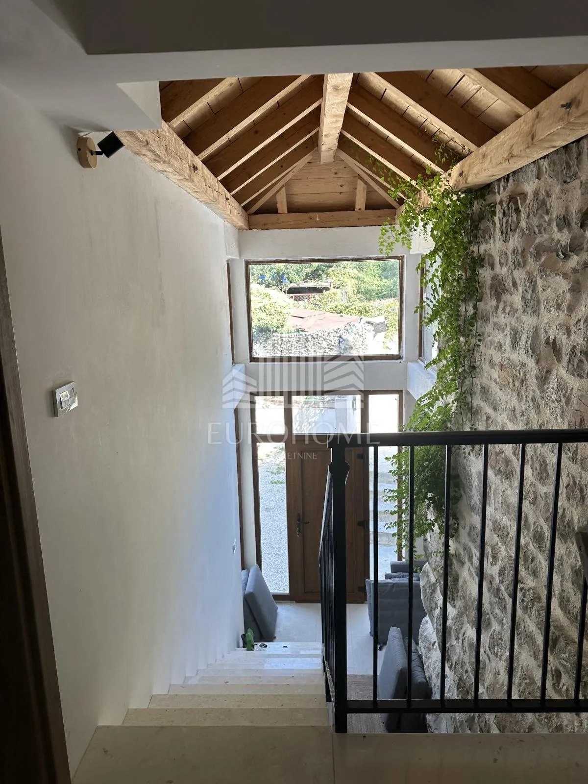 omis, gata, villa za najam do 1.6.2027 - slika 9