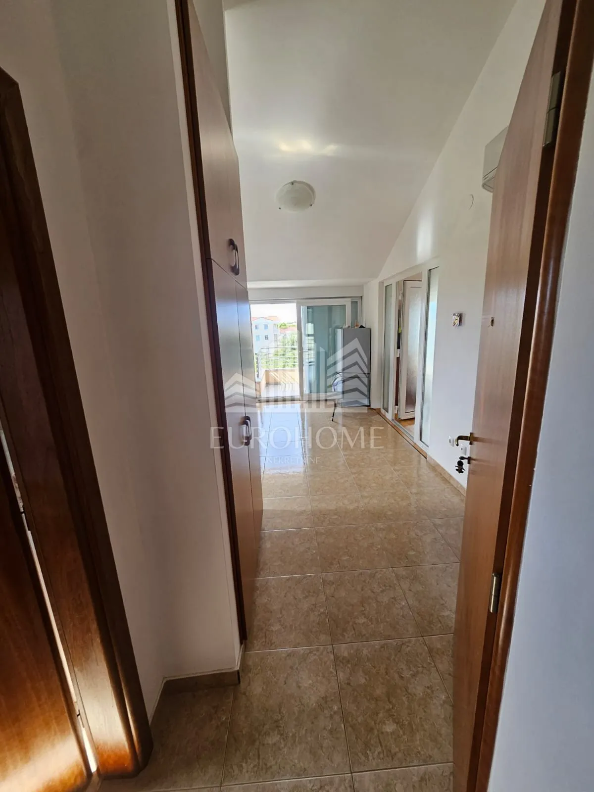 prilika! zaton, prodaja trosobnog apartmana 84m2+pm - slika 3