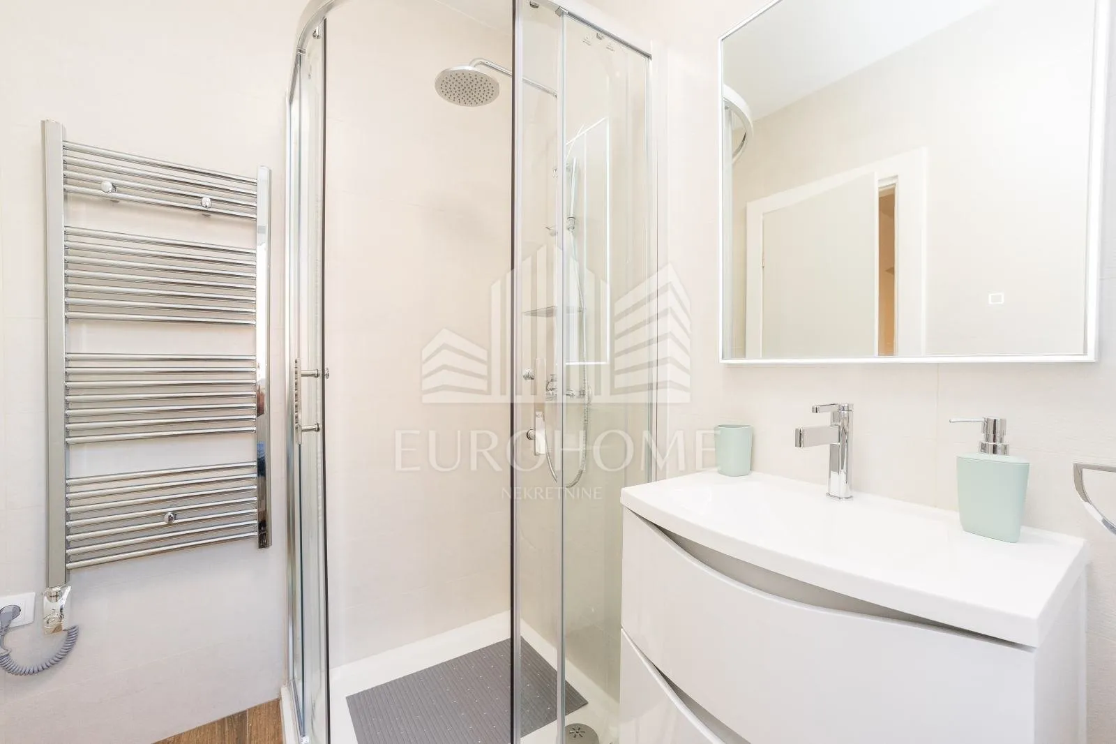 zadar, poluotok, dizajnerski stan u centru jezgre, 60m2 - slika 17