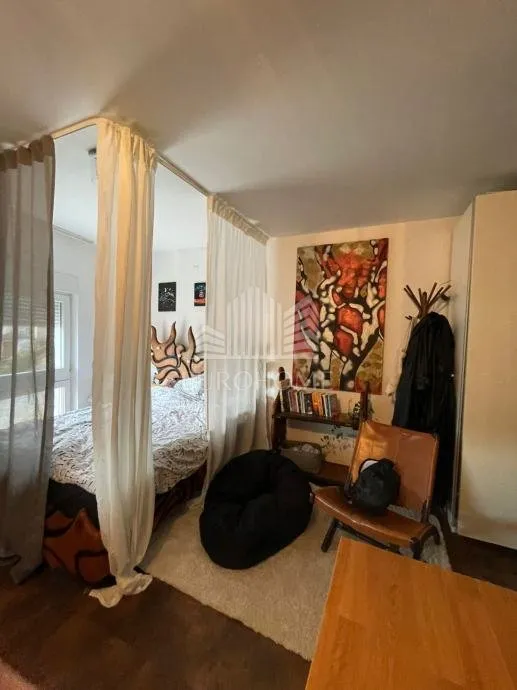 garsonijera u novogradnji s parkingom, bijenik, 28 m2 - 3500€/m2 - slika 9