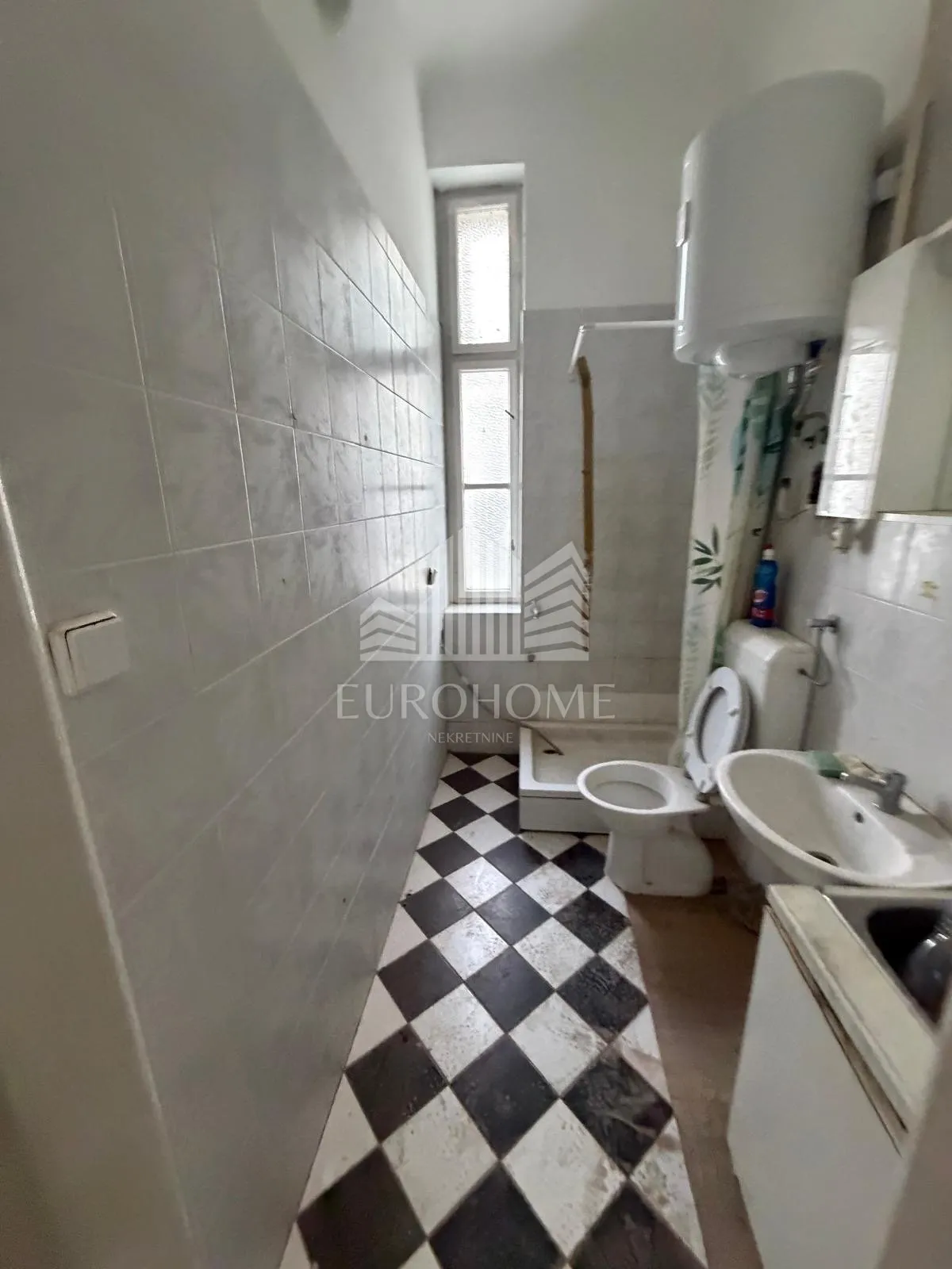 najam za radnike(max70) zgrada 7 stanova,medveščak, 19 €/m2 - slika 24