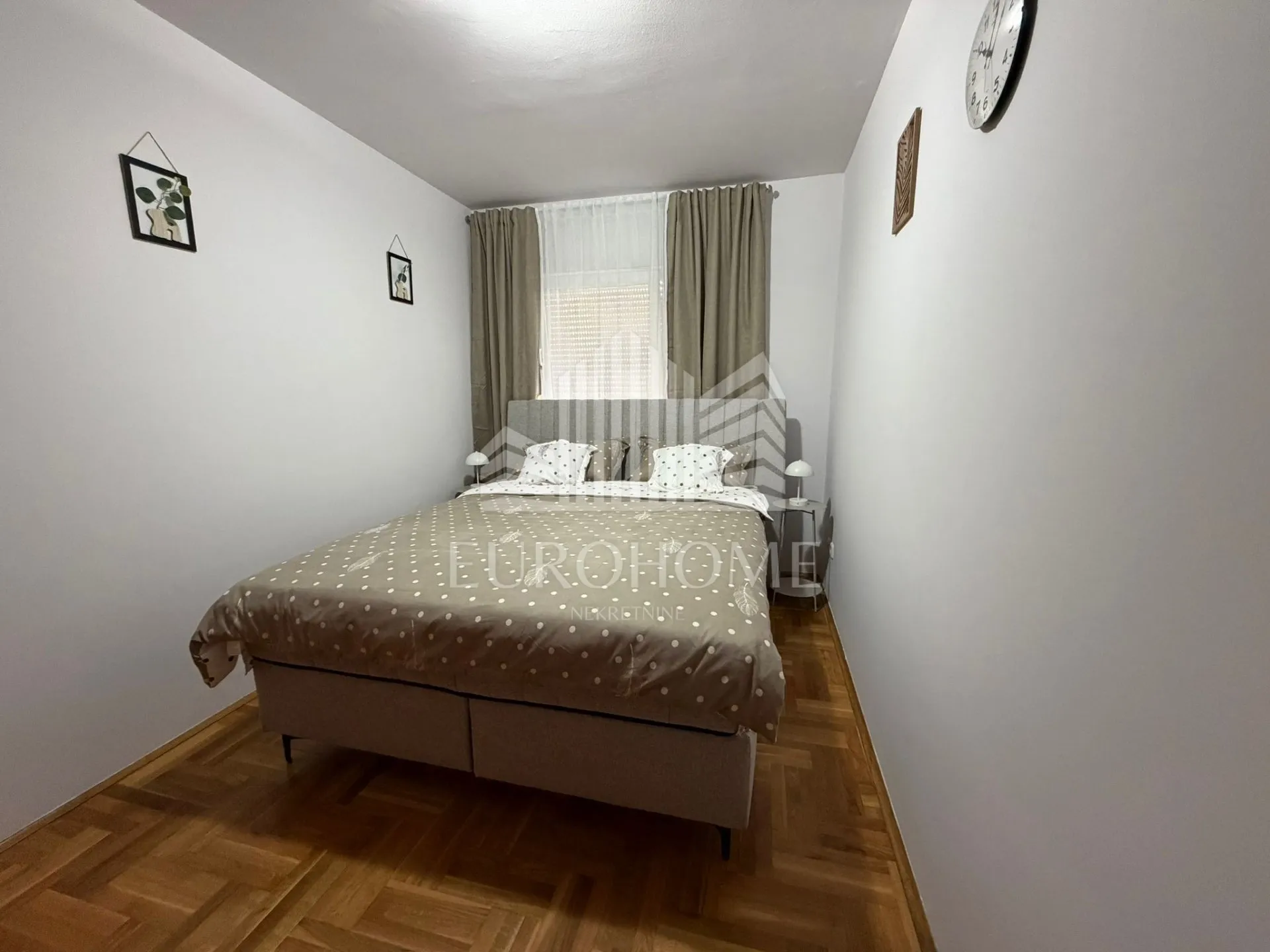 stan 45 m² u mirnom okruženju – dostupan odmah - slika 9