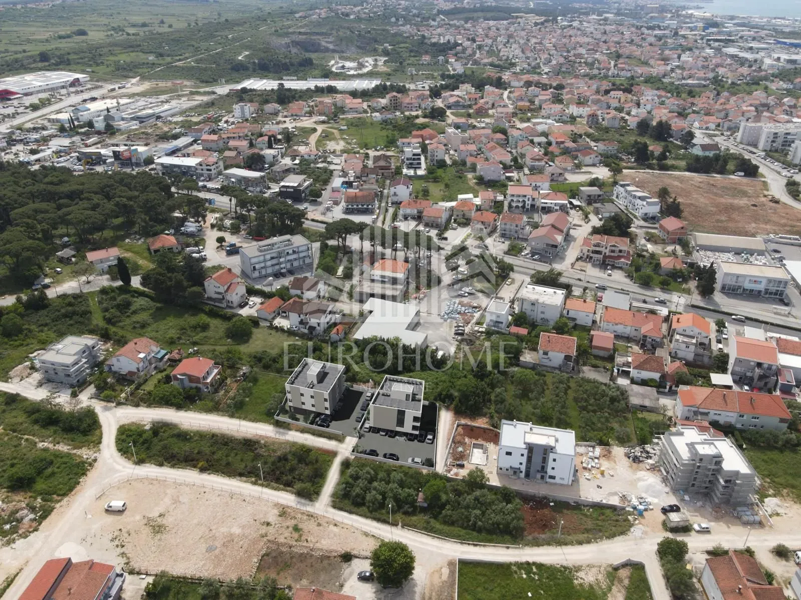 zadar-bili brig stan s krovnom terasom - slika 2