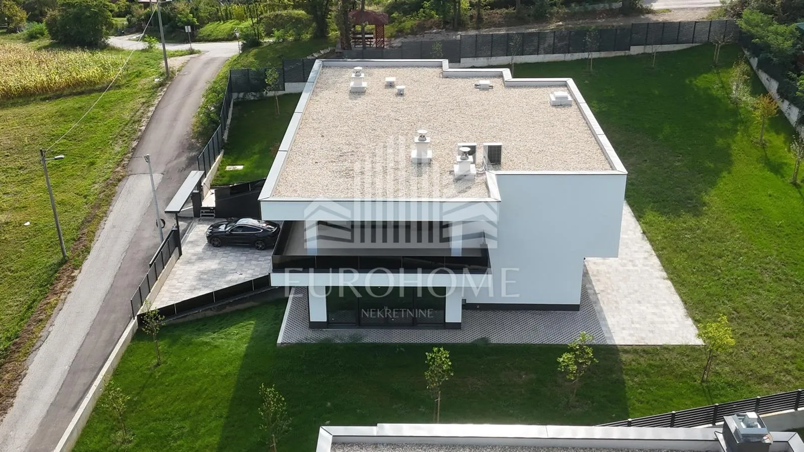 luksuzna vila 645 m² s unutarnjim bazenom i garažom za 5 automobila - slika 5
