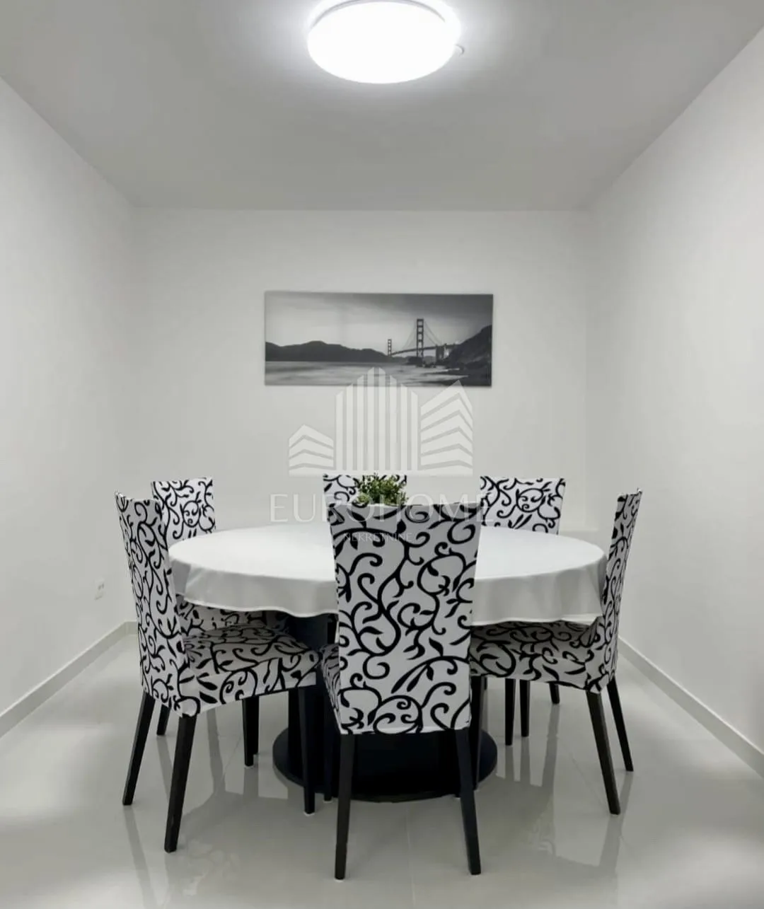 mikulići - kuća na tri etaže 1.607€/m2 - slika 47