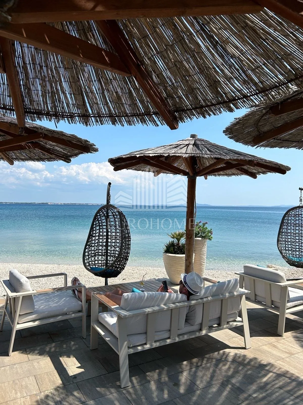 zadar- vir- dugoročan najam prekrasnog apartmana, 1s - slika 12