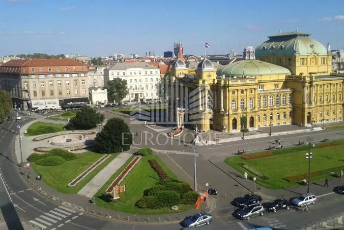 ČETVEROSOBNI STAN 129m2, kod HNK, DONJI GRAD - Zagreb